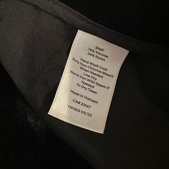 Talbots Black Velvet Slip On Straight Leg Pants Size 2 NWT - Picture 14 of 14